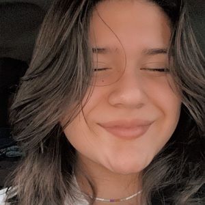 Meet your Posher, Lizbeth